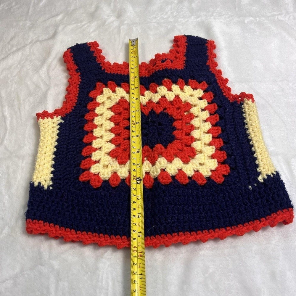 70s Vintage Crochet HIPPIE Child's Sweater Vest Shirt Granny Square Sz 6/8 S *se - Picture 4 of 6